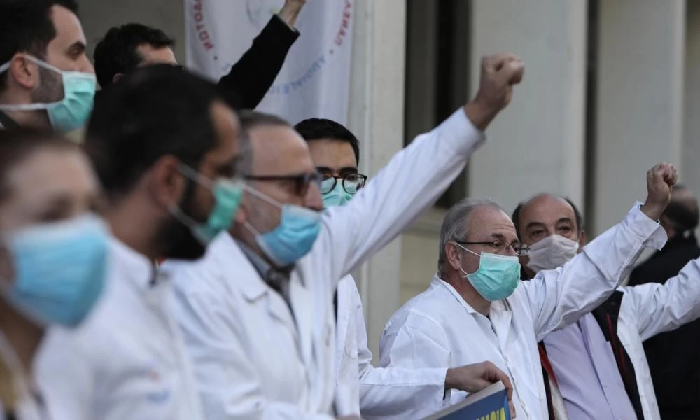 Παγκόσμια Ημέρα Υγείας: Κινητοποιήσεις γιατρών-νοσηλευτών την Τετάρτη